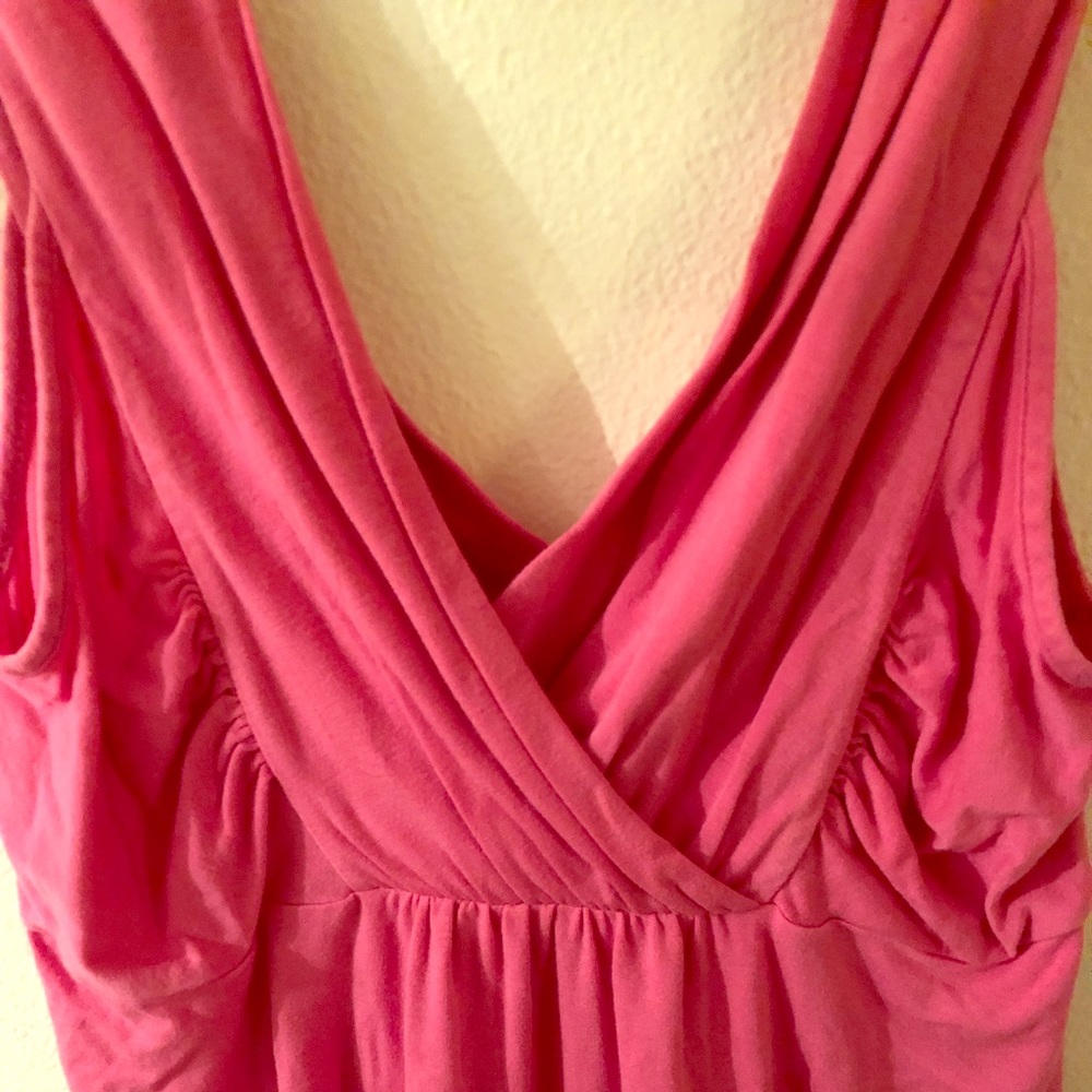 Theory peppermint pink flowing top size small